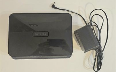 Netgear Dual Band Wireless-N Gigabit WiFi Router with Power Adapter