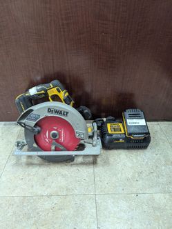 DEWALT M:DCS573 CIRCULAR SAW