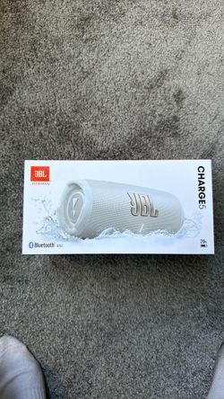 JBL Charge 5 Speaker