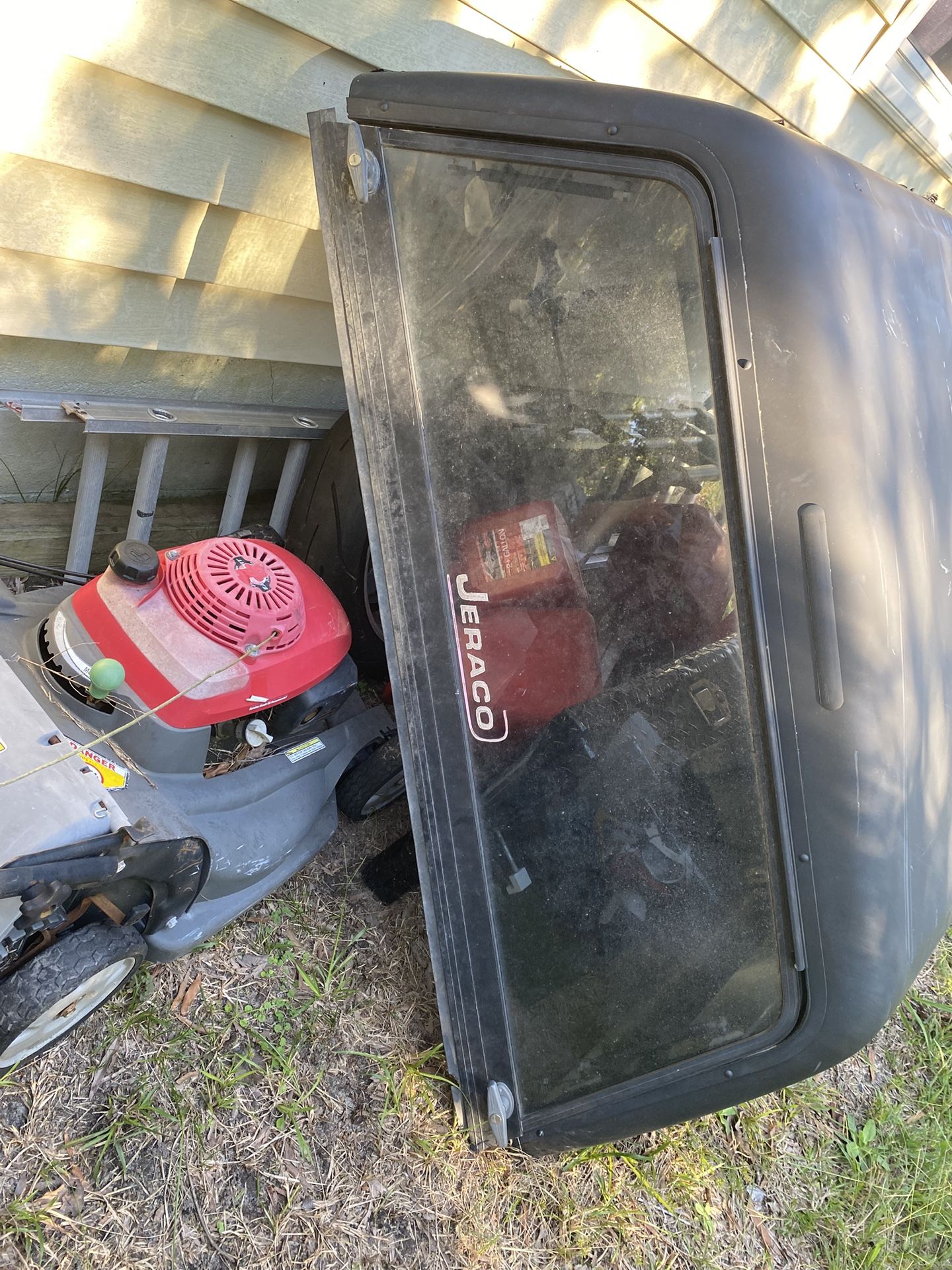 Camper Shell 