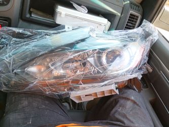 Car Headlight Assembly