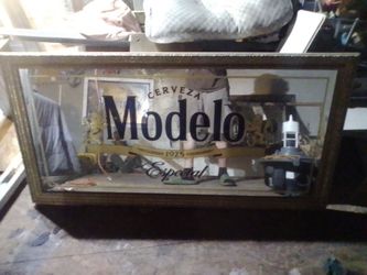 Modelo beer mirror