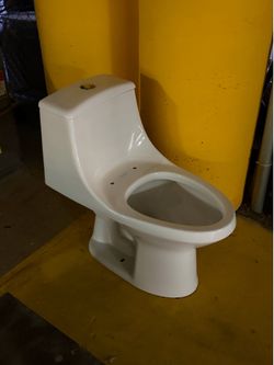 Jacuzzi MT20102 one piece dual flush toilet