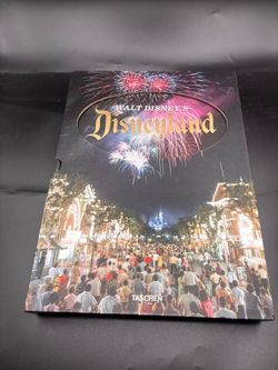 Walt Disney's Disneyland Chris Nichols TASCHEN Hardcover Slipcase Disney Book