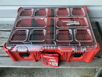 Milwaukee 20” PACKOUT Deep Organizer. Brand NEW.