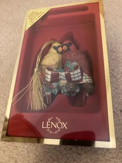 new Annual greeting Cardinal ornament orig box /mint