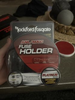 Fuse holder