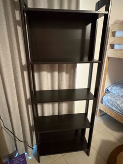 Readily Assembled Sturdy Bookshelf - black