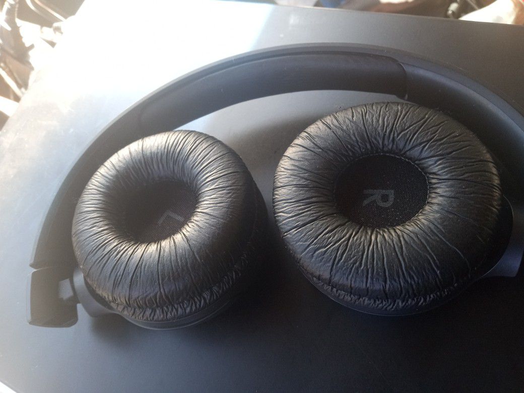 Jbls Wireless Headphones