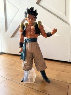 Ichiban Kuji Gogeta massive 11 inches Dragon ball Z