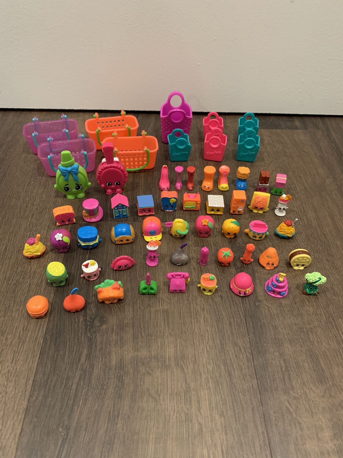 Shopkins Set (59 Pieces)