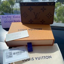 Louis Vuitton Reverse Monogram card holder