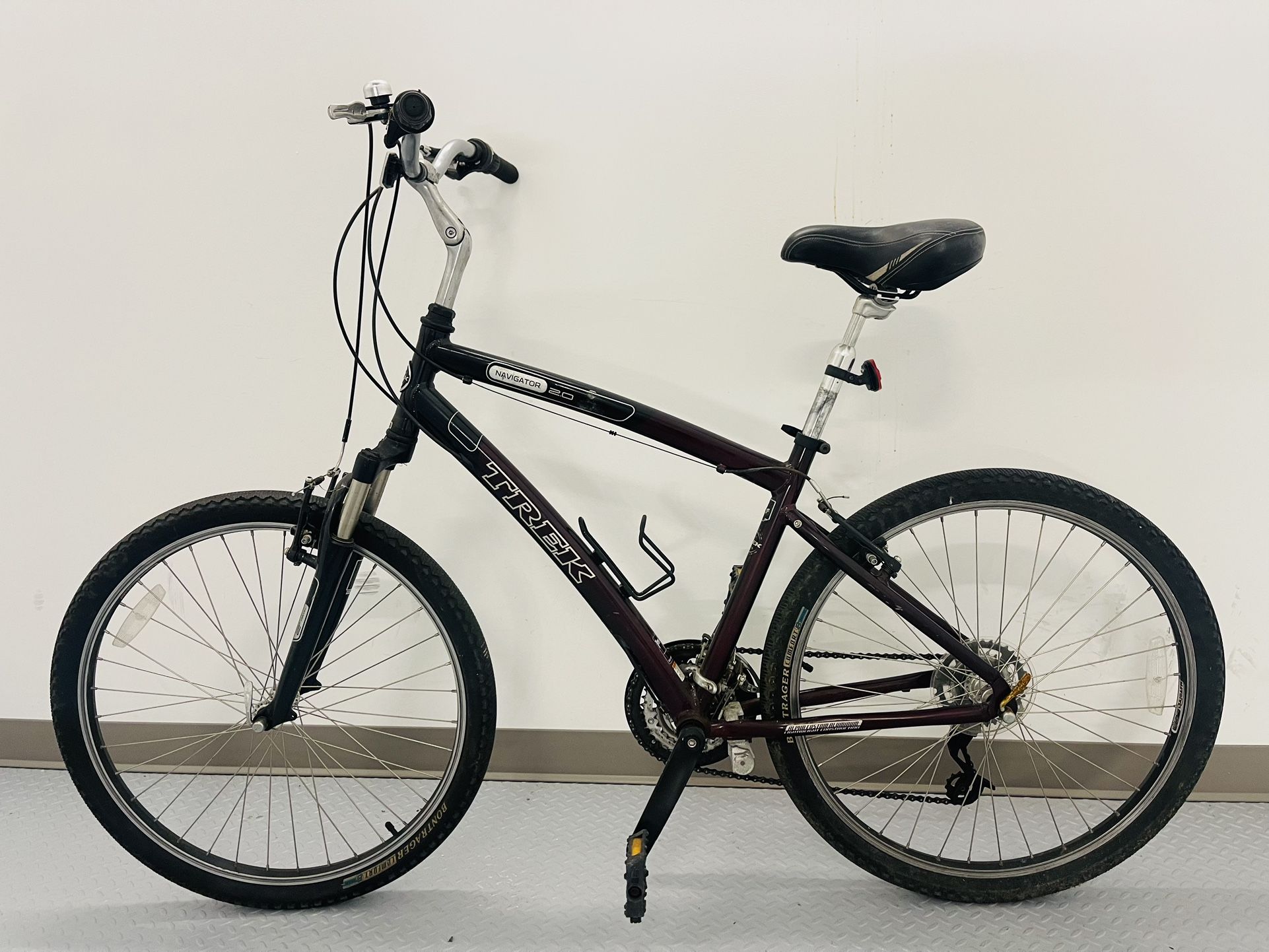 Beautiful Bicycle trek Hybrid Bicycle