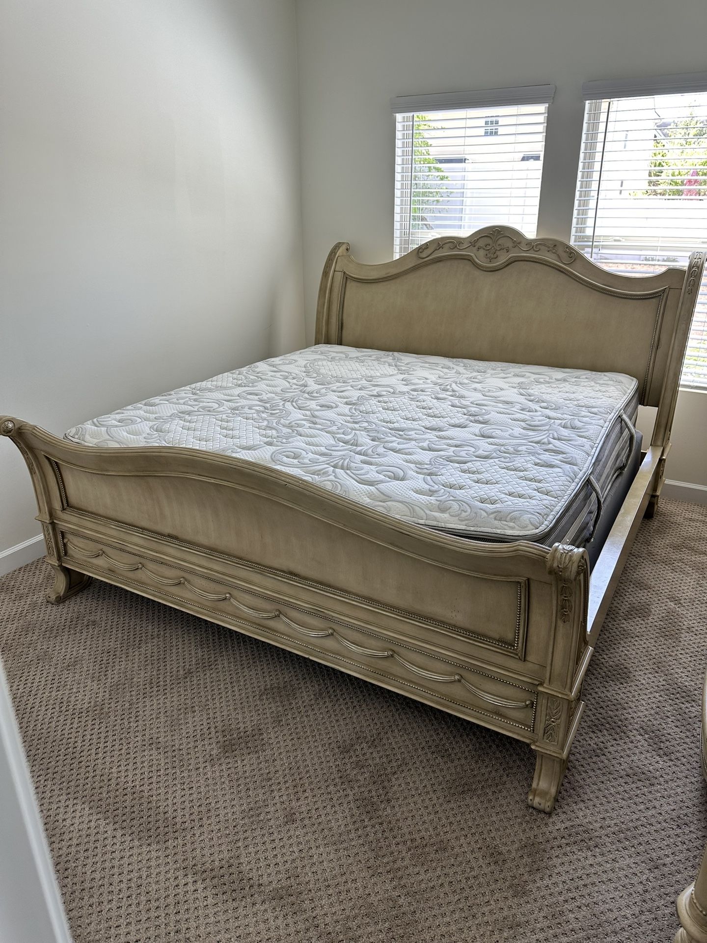 Bedroom Set