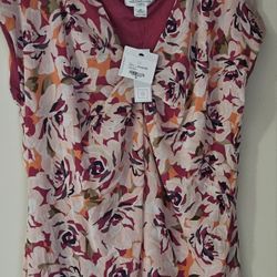 2X  NWT Liz Claiborne Enchanted Floral Ruched Neckline Top 