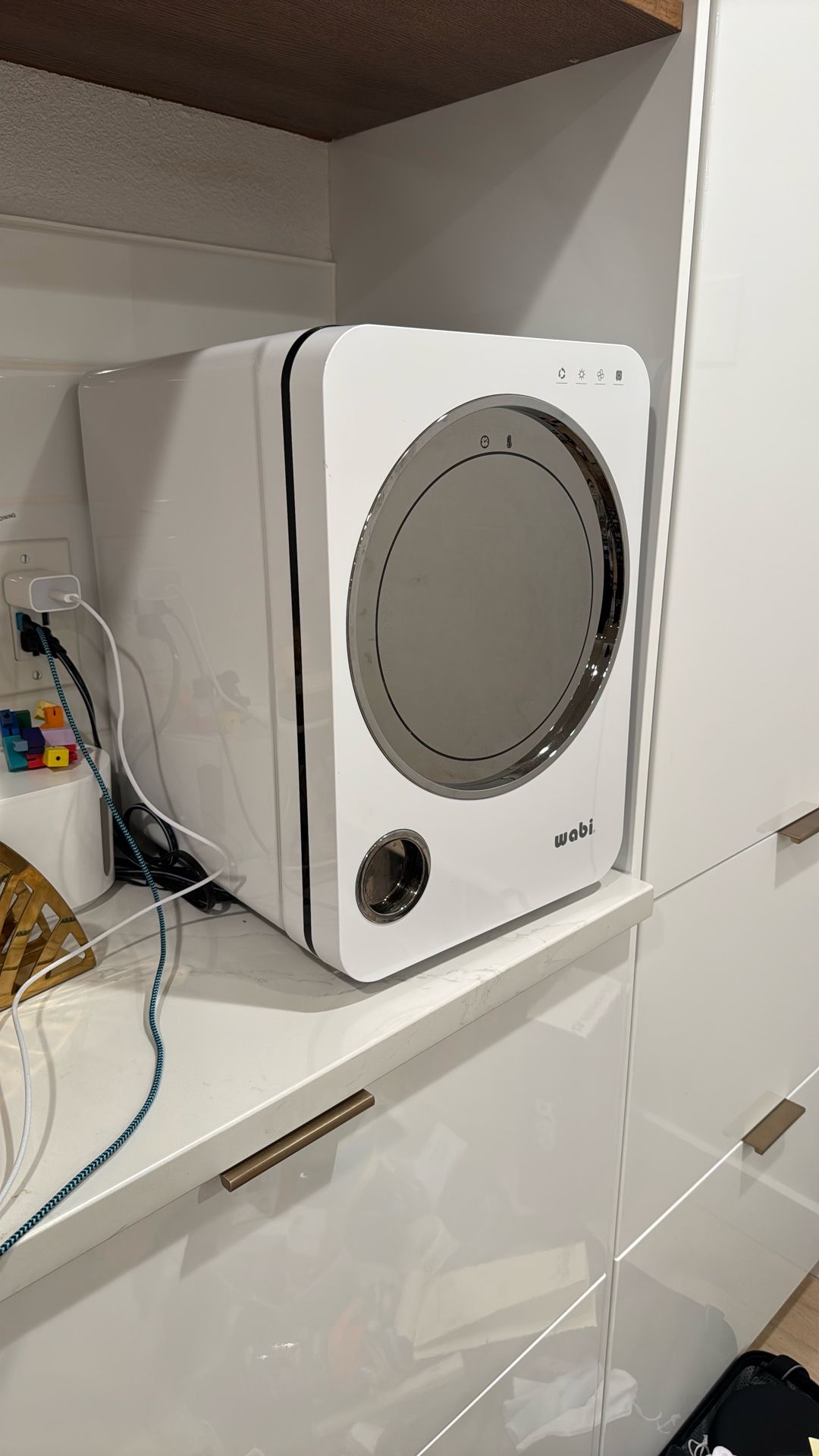 Wabi UV-C Sanitizer Sterilizer & Dryer