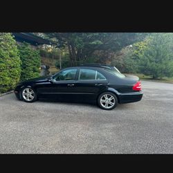 2004 Mercedes-Benz E-Class