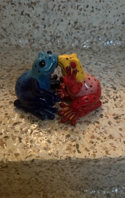 Salt And Pepper Shaker