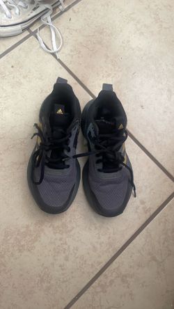Addidas boys size 1