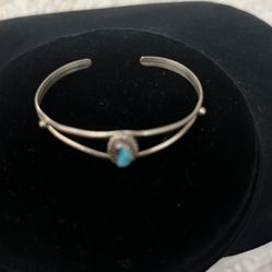 Kid’s Small Silver With Turquoise  Bracelet 
