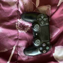 Sony DualShock 4 Wireless Controller Black for PlayStation 4 Built-in Track Pad