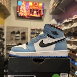 Jordan 1 University blue 1Y