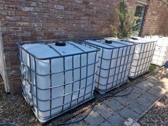 Storage containers