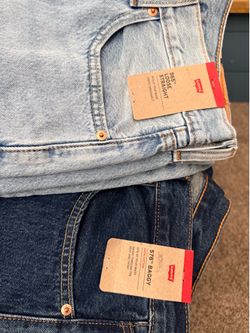 NWT Levi’s