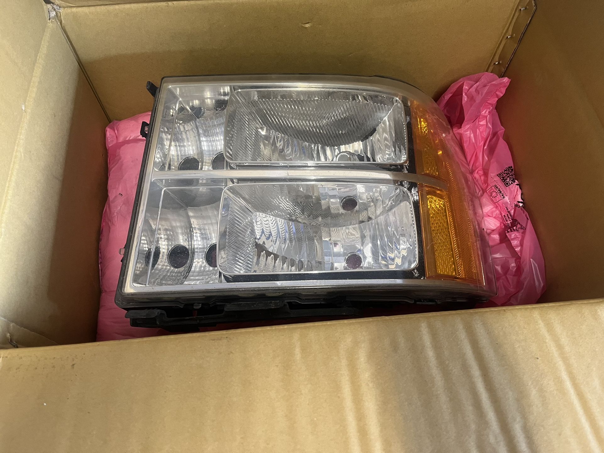 2007-2013 Sierra/silverado Headlights