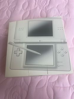 Nintendo DS lite