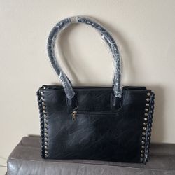🖤 Black Studded Tote – Edgy Fashion Carry Bag
