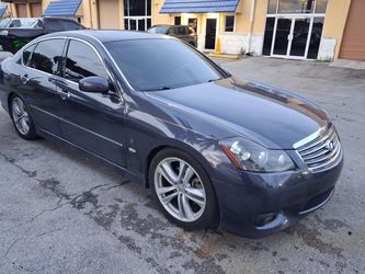 2009 Infiniti M35