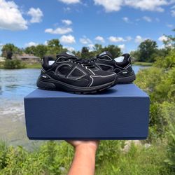 B30 shoes