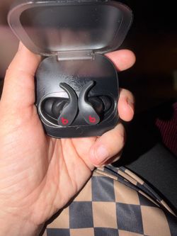 Beats fit pro