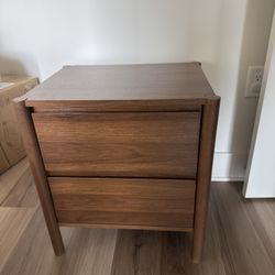 2 nightstand 