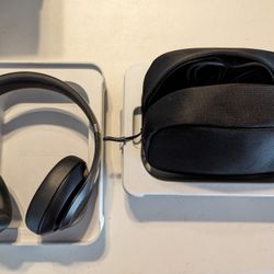 New In Open Box Beats Studio Pro - Black