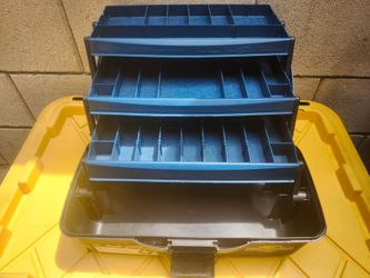 Box for accessories for fishing