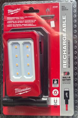 Milwaukee 500L Rechargeable Magnetic Task Light