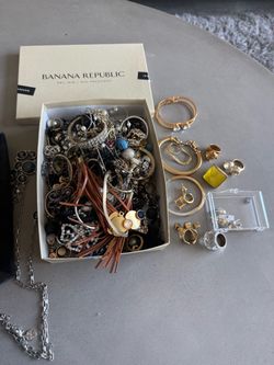 Mystery Jewelry Box