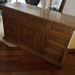 Thomasville Vintage Buffet 