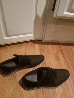 Calvin Klein Dress Shoes Size 9