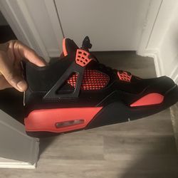 Jordan 4 Red thunder