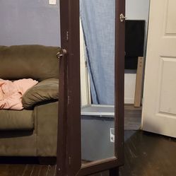 Body mirror/ jewelry box