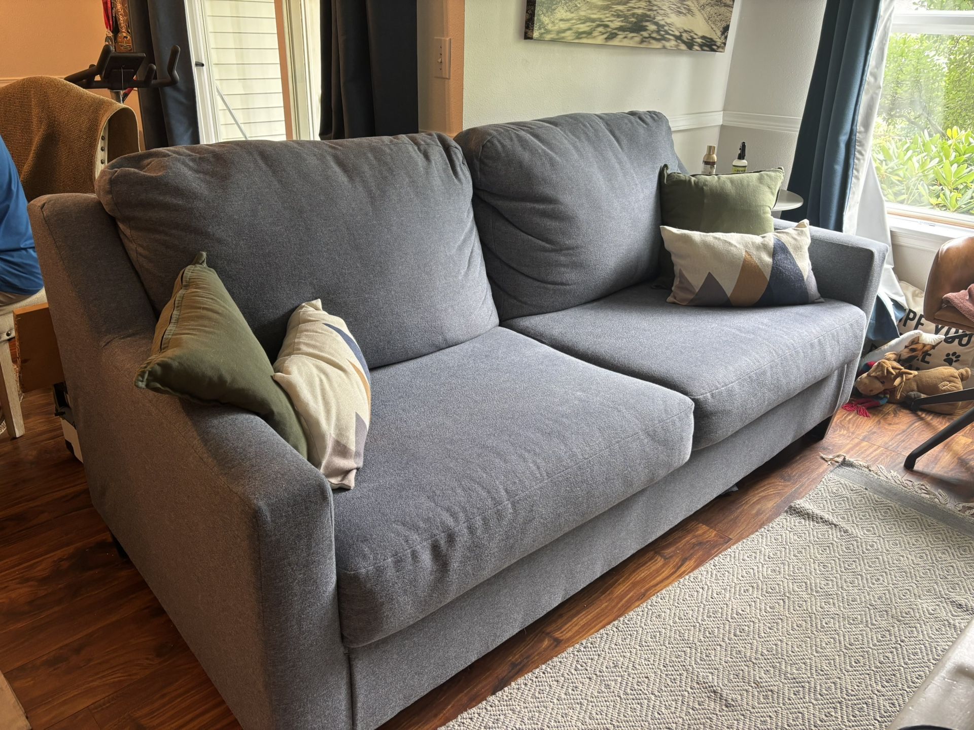 Couch In GREAT Condition