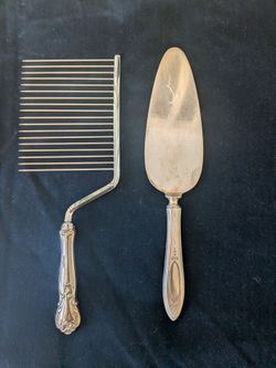 Vintage Silver Heirloom Wedding cake set