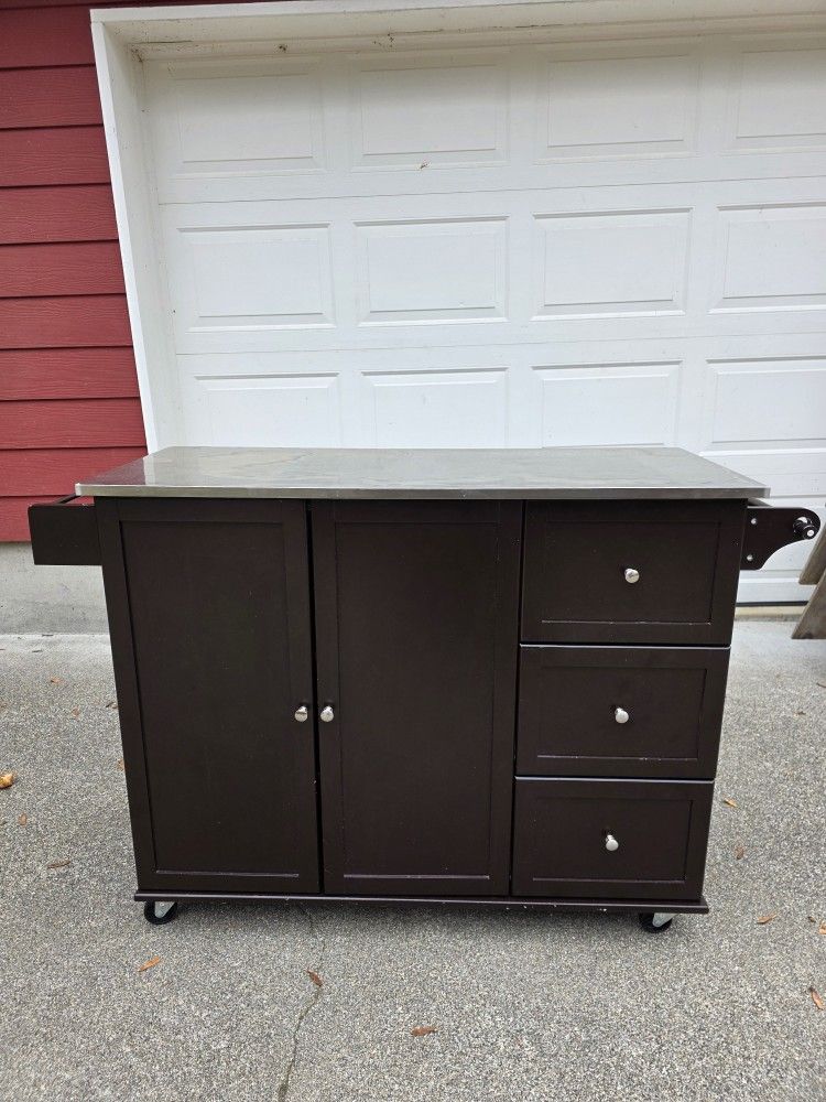 Rolling Kitchen Island