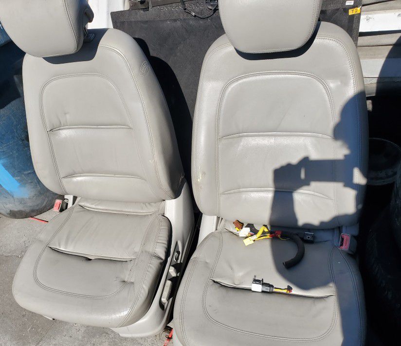 Seats For 2006 Hyundai Azera Limited