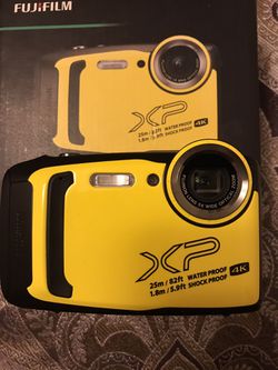 Fuji film Finepix XP 140 Camera