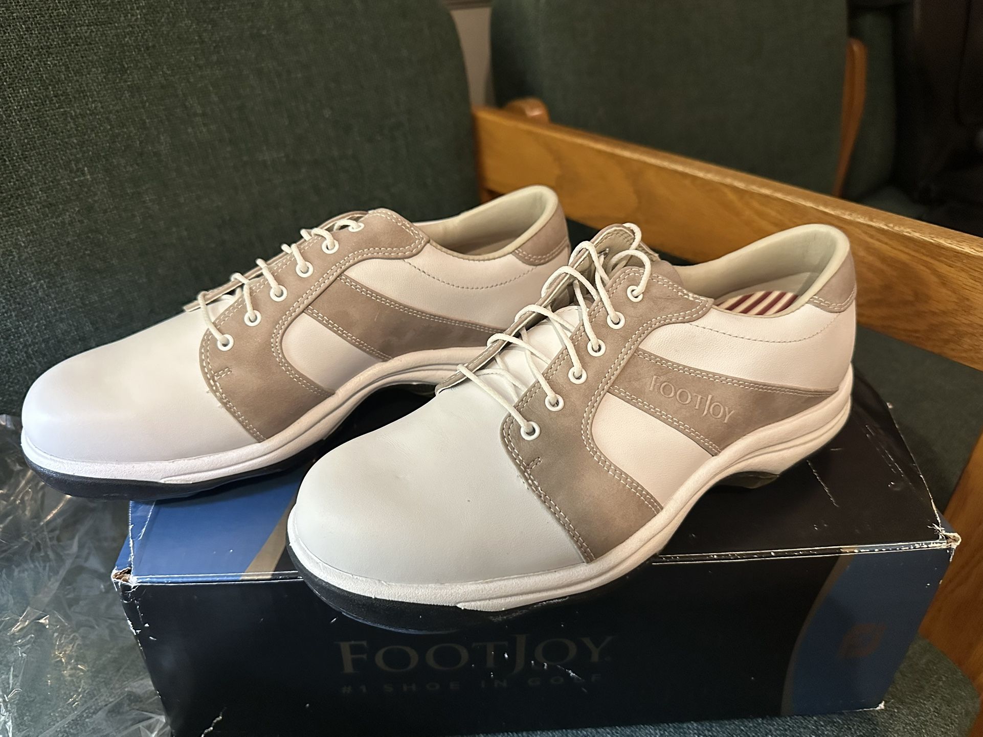 Womens Footjoy Golf Shoes (New!!  /  8M)