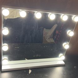 vanity mirrror